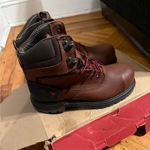 Women’s RED WING work boots